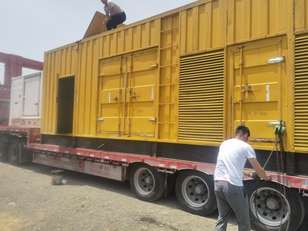 万荣除了负载情况和发动机维护,还有哪些因素会影响 200kw 柴油发电机的油耗?
