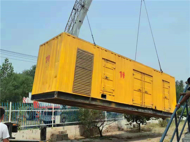 万荣300KW柴油发电机组油耗是多少？